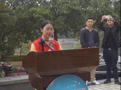 “減少海洋塑料垃圾從我做起”義務撿拾垃圾活動在福清市舉辦